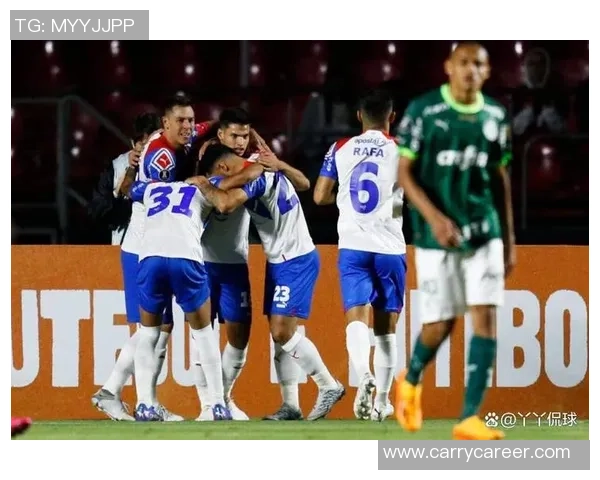 解放者杯激战在即玻利瓦尔与曼塔海豚争夺晋级名额